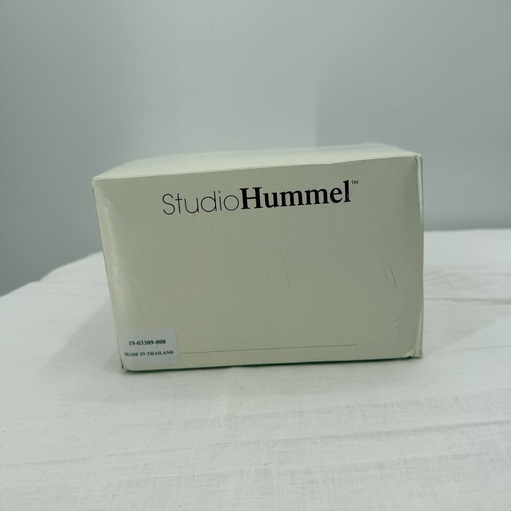 Vintage 2001 Goebel Hummel Baking Cookies BH 168 With Original Box & Papers - Picture 11 of 16